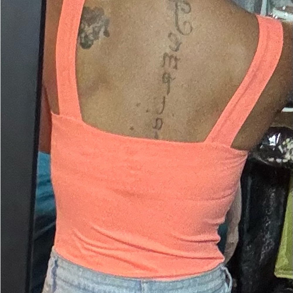 ReoRia Coral Tank Top